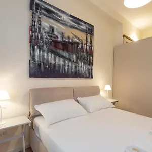 milan-royal-suites-centro-brera.it-lombardy.com/
